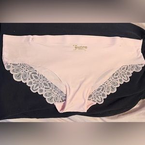 Never Worn Pink Juicy Couture L Ladies Underwear